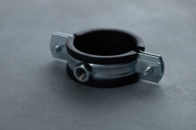 сантехнич. хомут